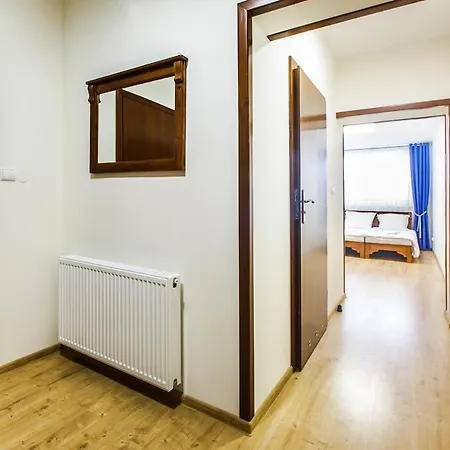 Babiogorska Oda ve Kahvaltı 3*