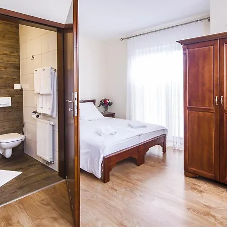 Babiogorska Oda ve Kahvaltı Zubrzyca Gorna