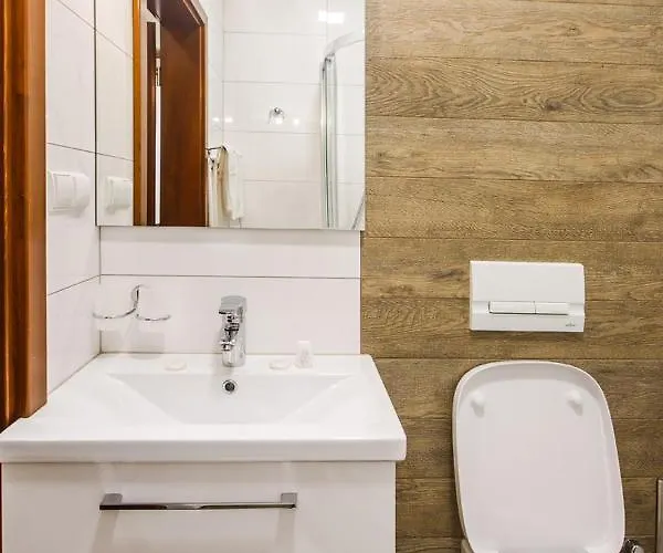 Babiogorska 住宿加早餐酒店 3*