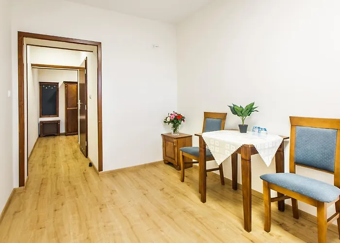 Babiogorska 住宿加早餐酒店