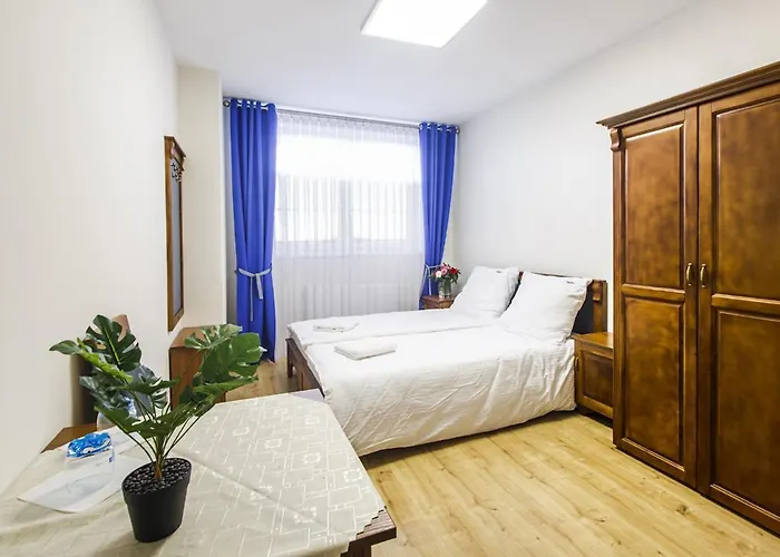 Babiogorska 住宿加早餐酒店 3*